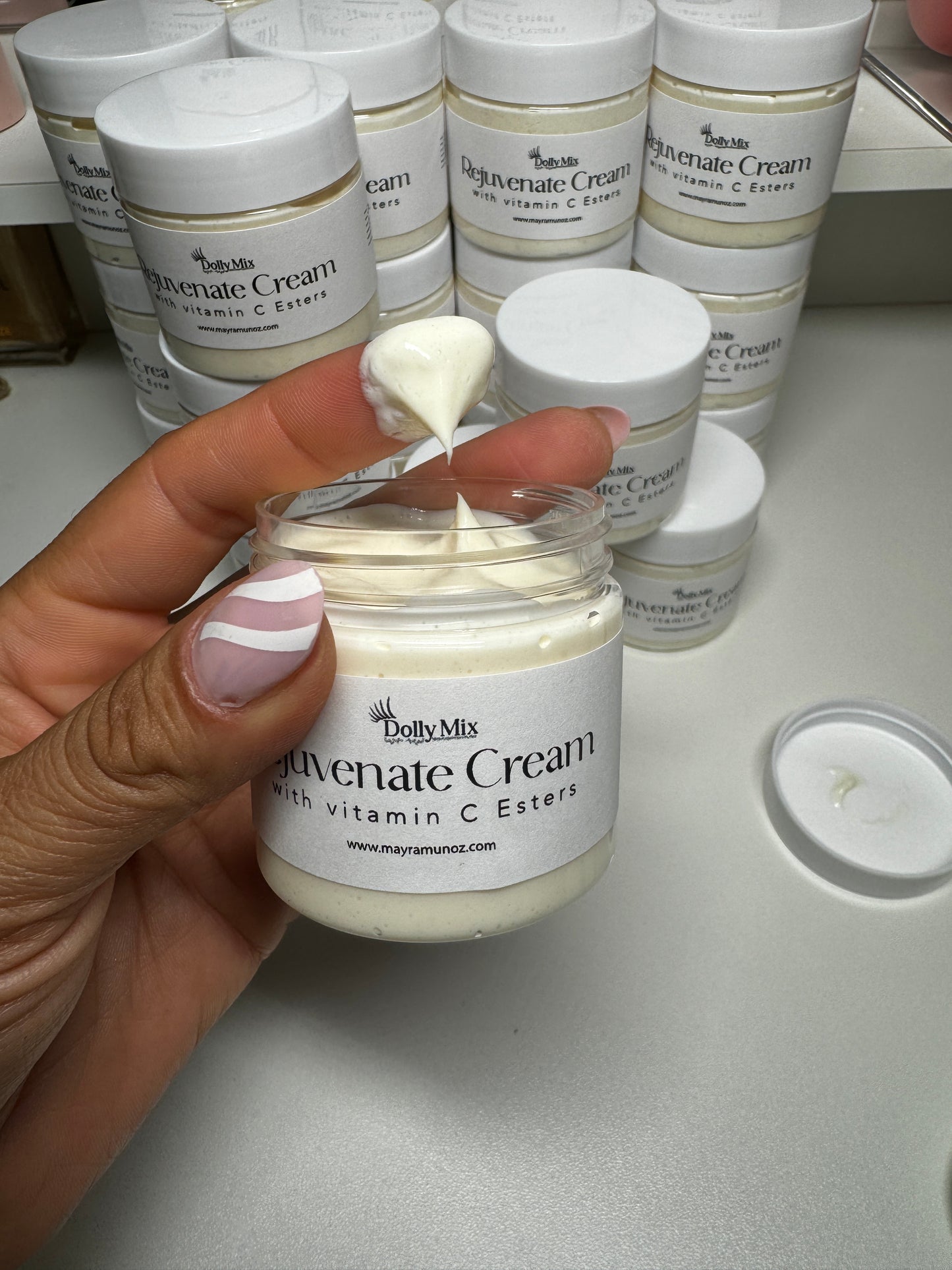 Rejuvenate Cream with vitamin C Esters